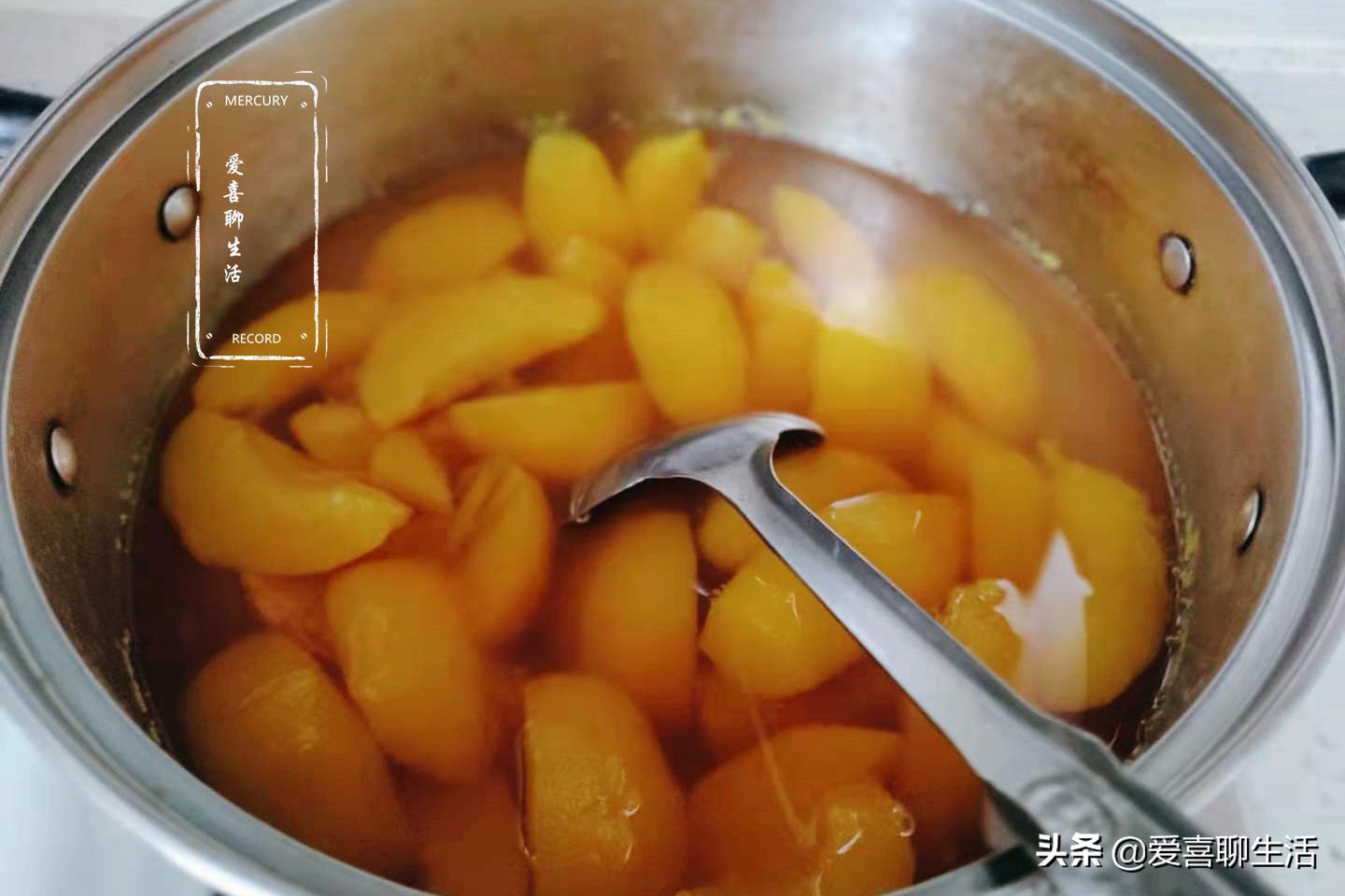 夏季遇见这水果别手软,一次多买点煮好存罐里,随吃随取方便省事