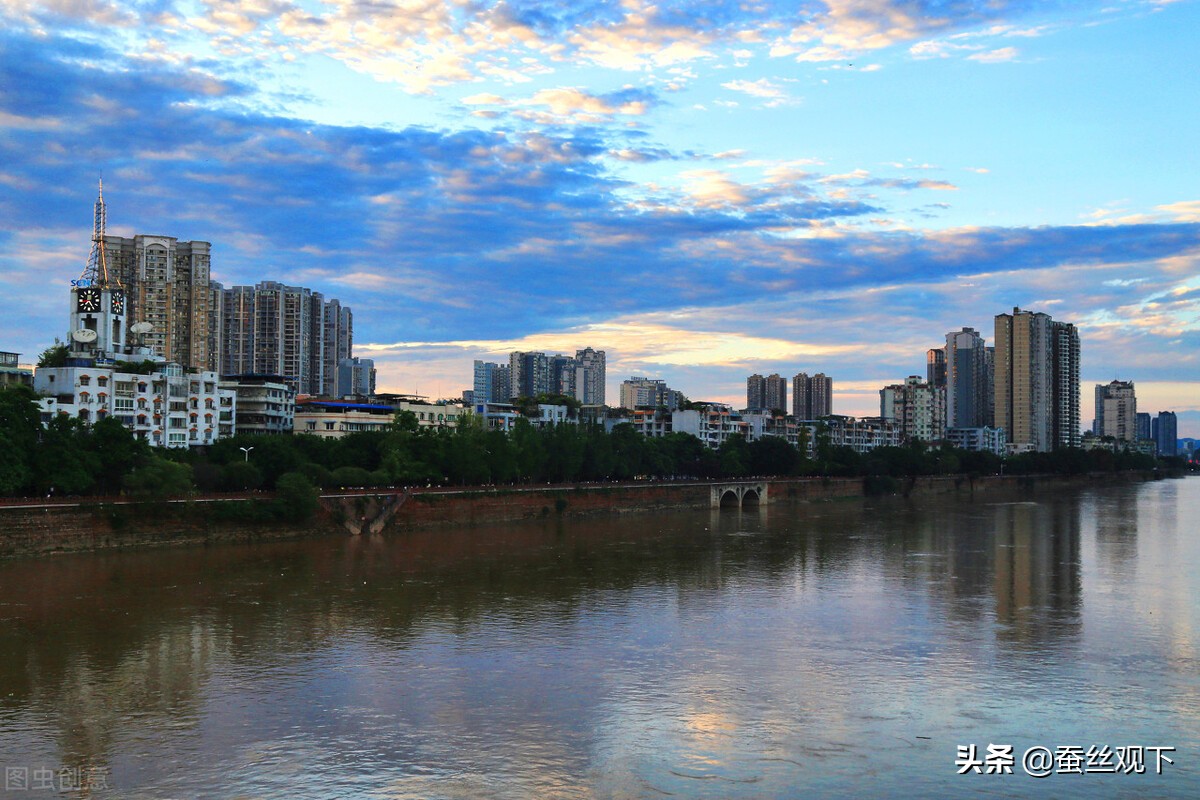 四川旅游攻略乐山,乐山旅游经济分析