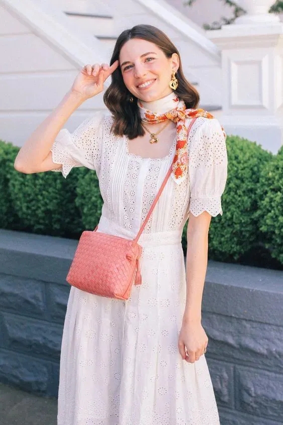 小胸怎么办,下胸弥补训练