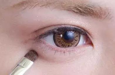 卧蚕除了画还没有别的方法了吗,没有卧蚕的人的画卧蚕方法