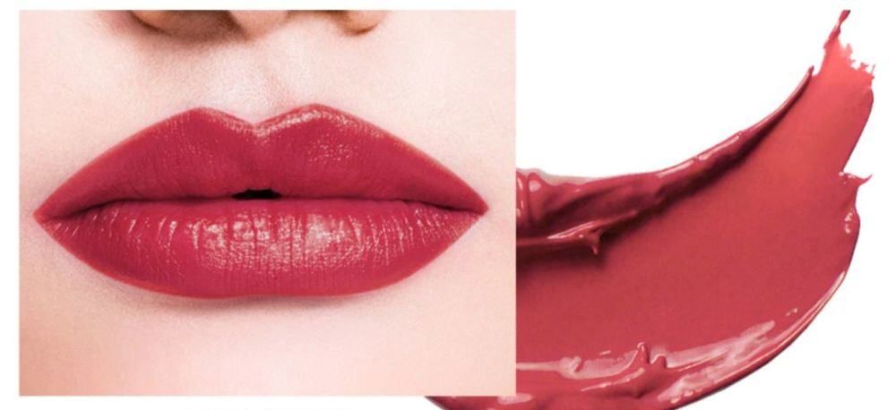 没有烈焰红唇照样slay全场，她的裸色口红真厉害