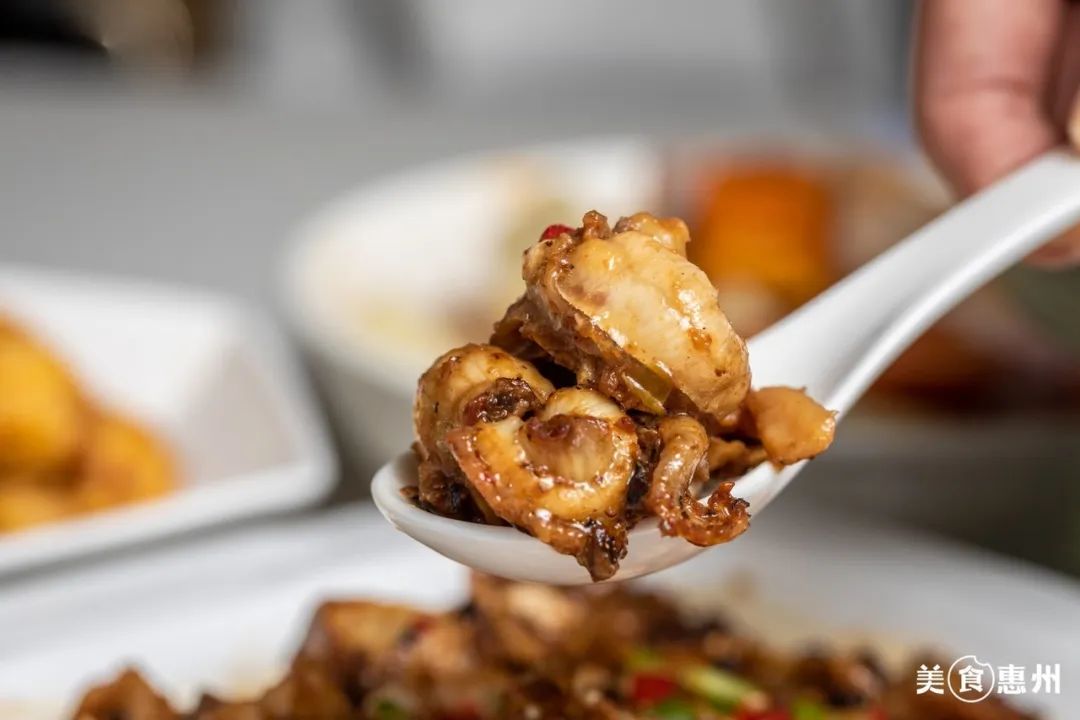 8年老店老味道,8年的酸菜鱼店值得大家去尝尝