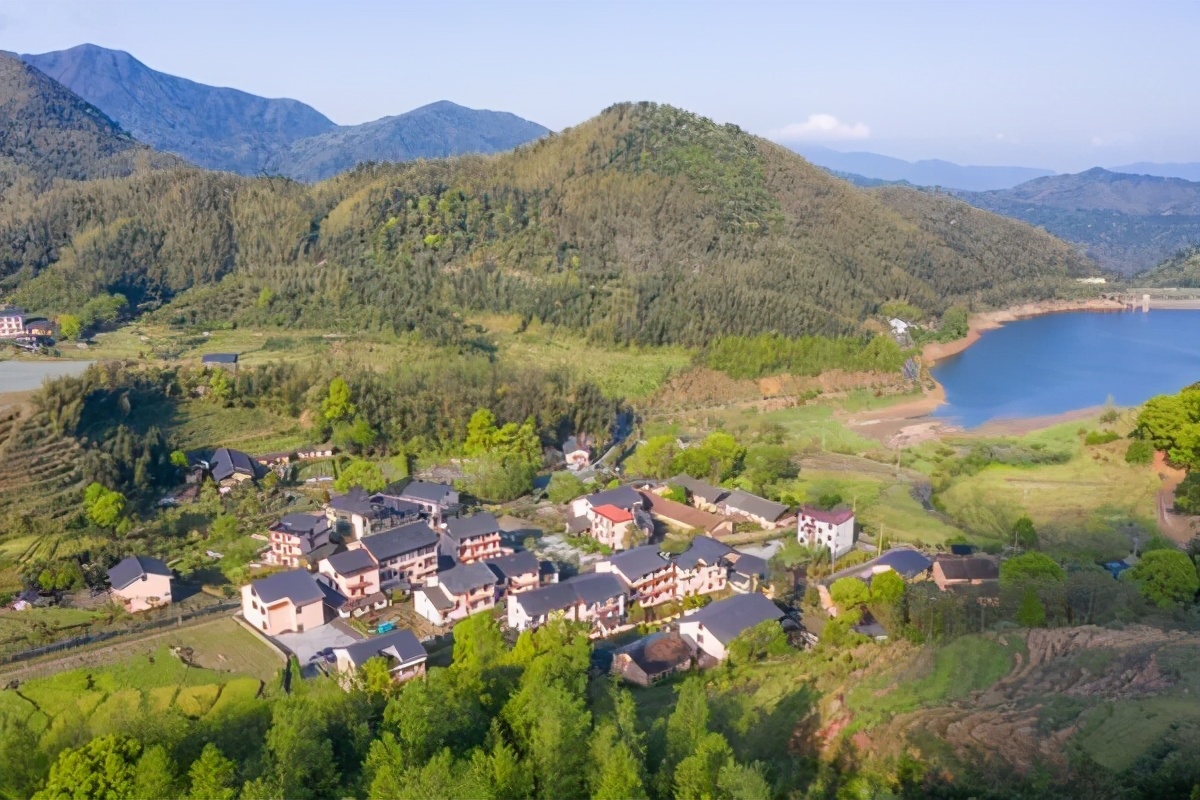 中国超美的十家民宿推荐,隐居在山林中的精品民宿