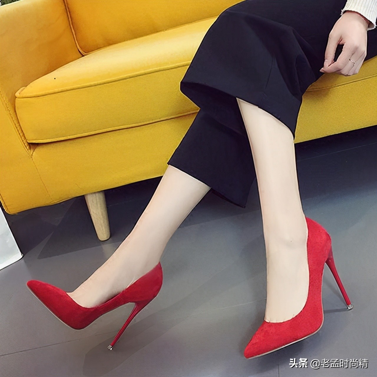 热情如火的红色单鞋，永显青春活力，挑一款向青春宣誓的吧