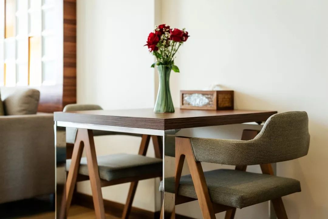 人生最重要的一件事是要学会告别,人生最好的状态接纳不完美的自己