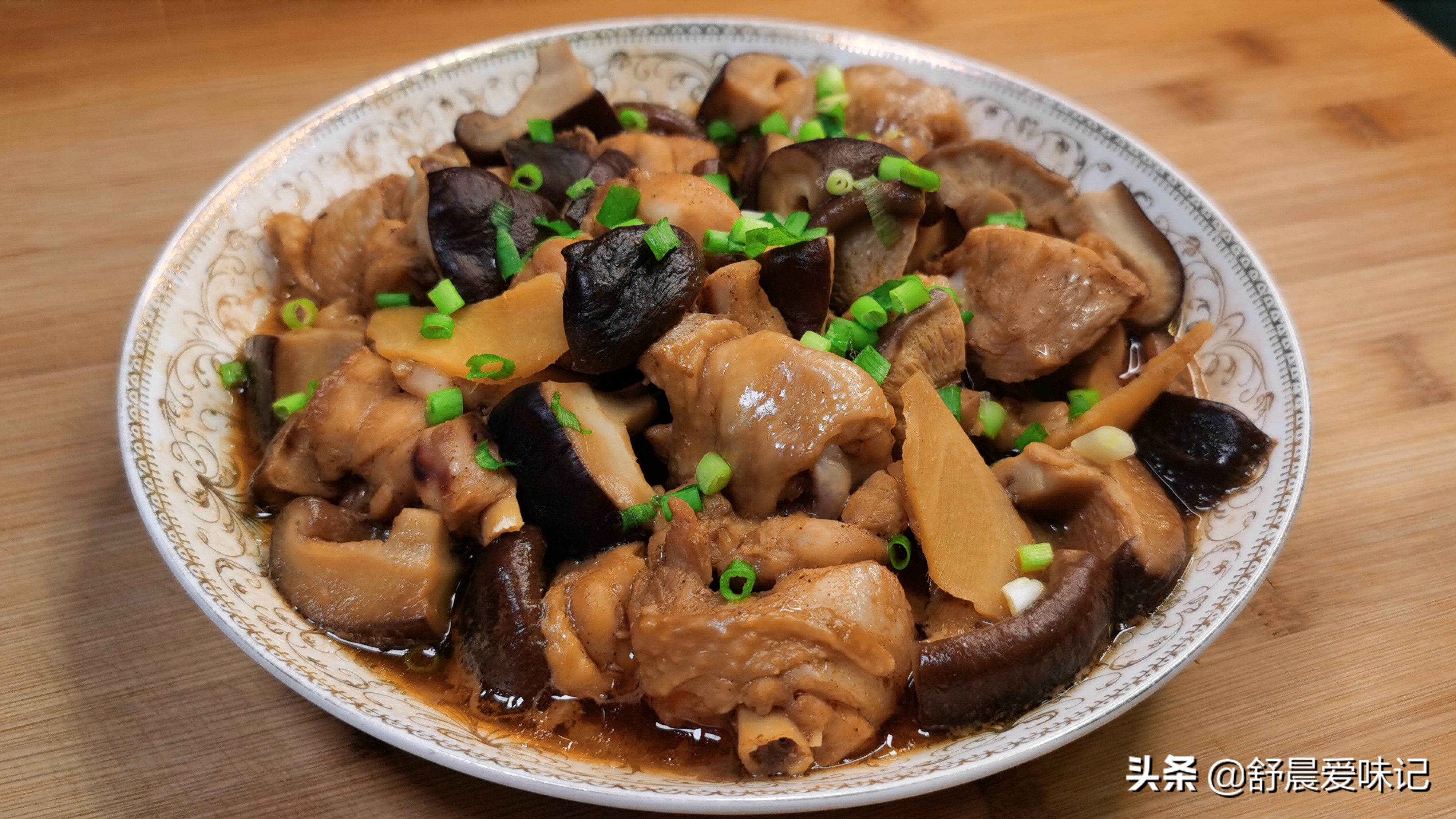 鸡腿香菇土豆粉条的做法大全家常,鸡腿配香菇超级好吃