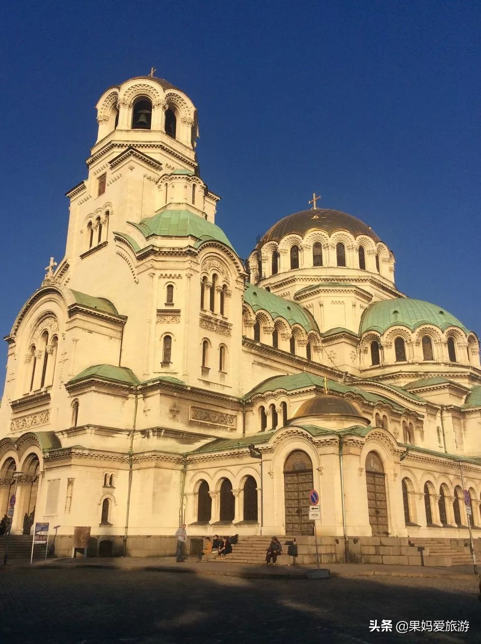 这8个国家格调高消费低，攒点小钱，带上白本说走就走