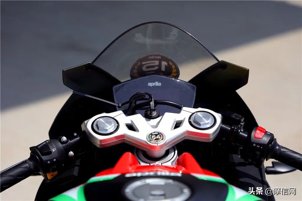 gpr250r赛道版值得购买吗,gpr250r运动版价格