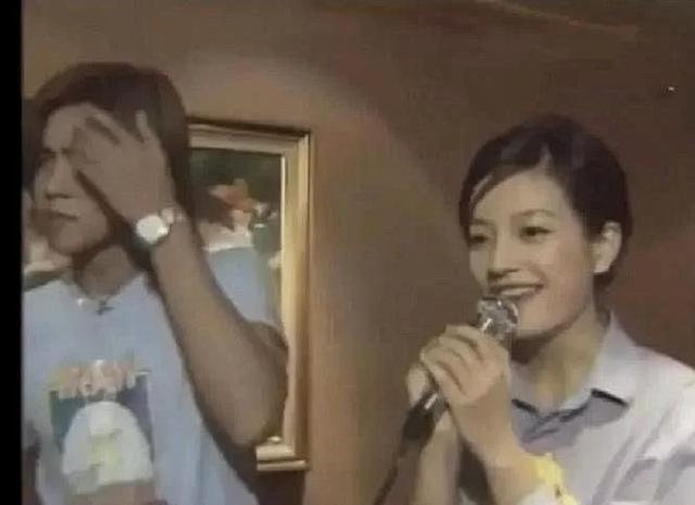 赵薇年轻的时候唱歌,赵薇早年拍还珠