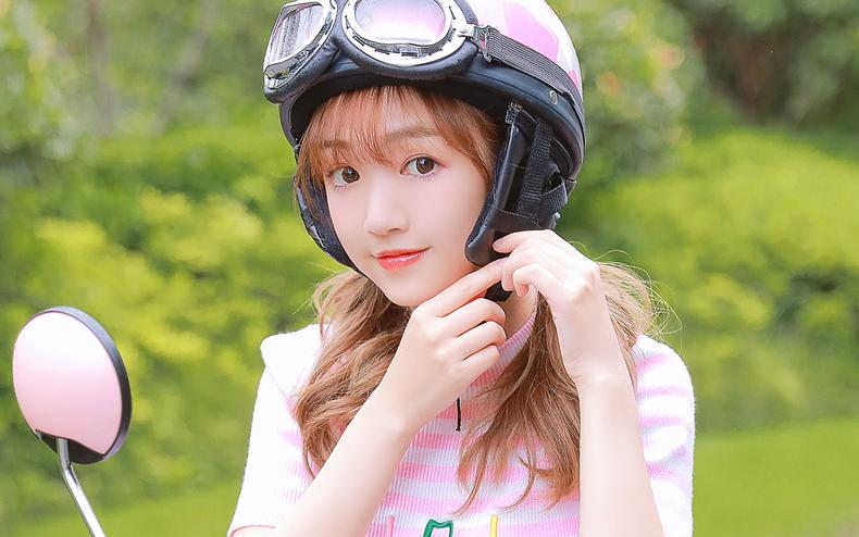 精华液用了皮肤亮白,精华液直接涂脸能护肤吗