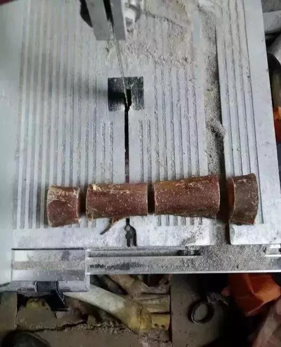 椹鎵嬩覆鍦嗙彔,椹鎵嬩覆