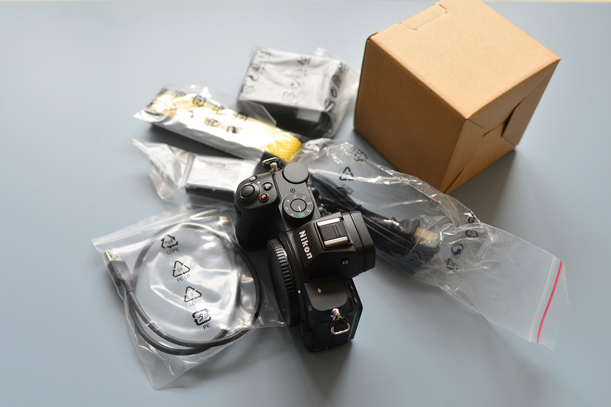 尼康全幅微单z5套机,尼康全画幅微单套机报价