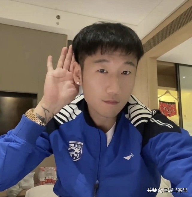 荣昊回应转会事件,荣昊与武汉球迷