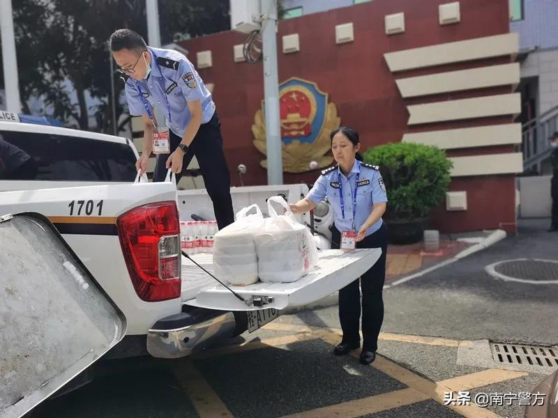 首府警察故事丨警队“试吃官”和“试驾员”真不是那么好当的