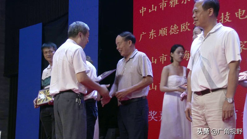 多丽家电储水式电热水器,多丽产品大全