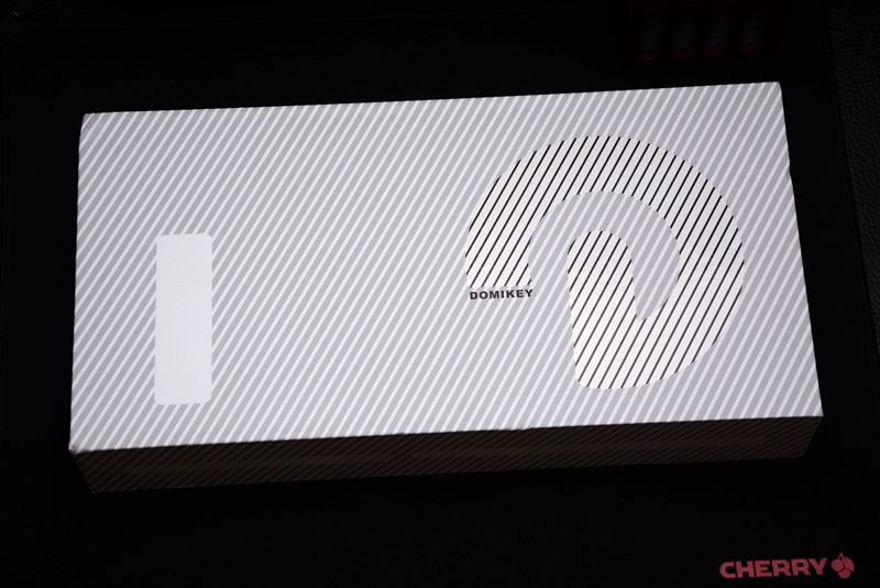 又一个让你入坑的客制化新品牌来了，DOMIKEYSADolch橙球帽开箱