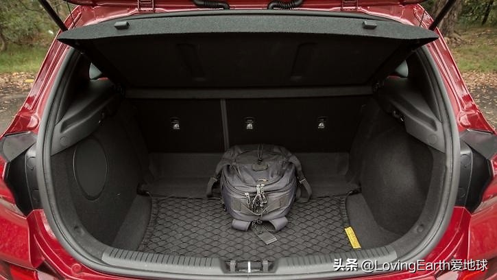 新款现代i30n路试谍照曝光,现代i30n三厢版