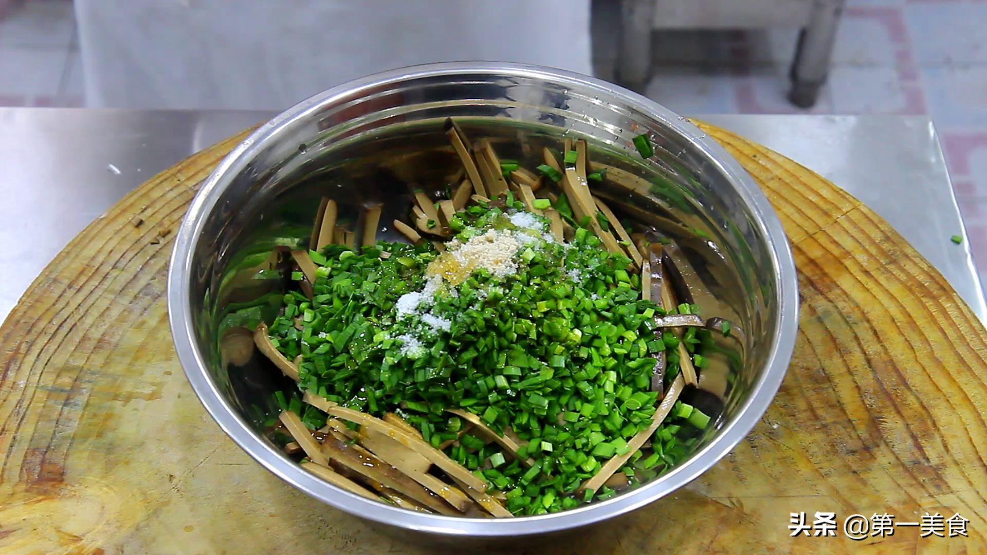 凉拌菜要想做得好凉拌料汁少不了,凉拌菜要怎么办才入味