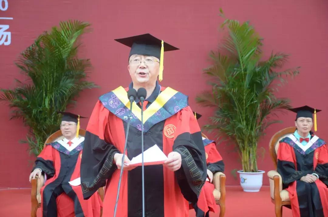 以格局致远人生，中南13193名学子携着满满的祝愿顺利毕业！