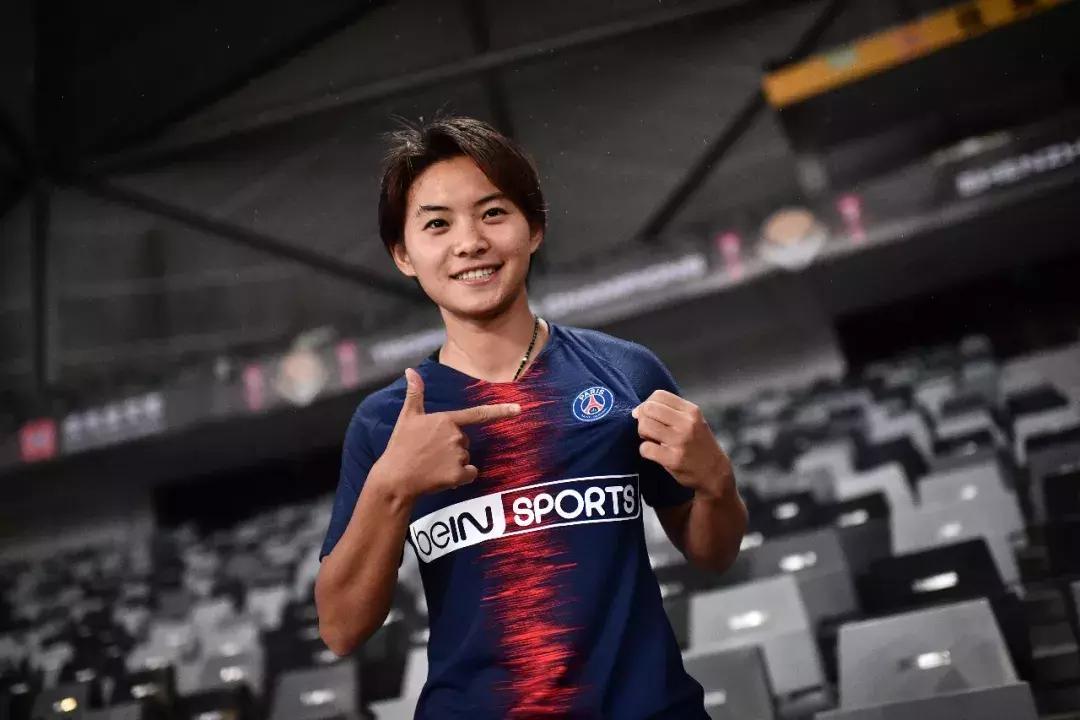 王霜当选亚洲足球小姐比肩孙雯,武汉骄傲王霜