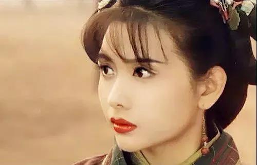 张无忌为什么女人缘好,张无忌为何被女子的美貌所吸引