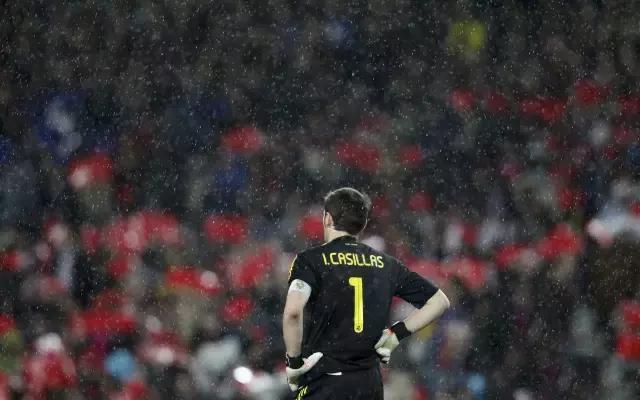 致一起踢球的兄弟们,致足球场上的老男孩