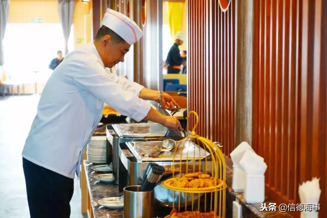 中韩客滚航线,探秘首艘国产大邮轮