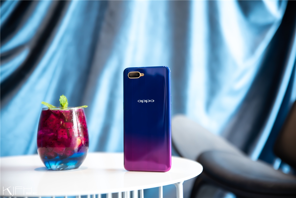 OPPOK1评测：高颜值且硬件强劲，被贴“爆款”标签是有原因的