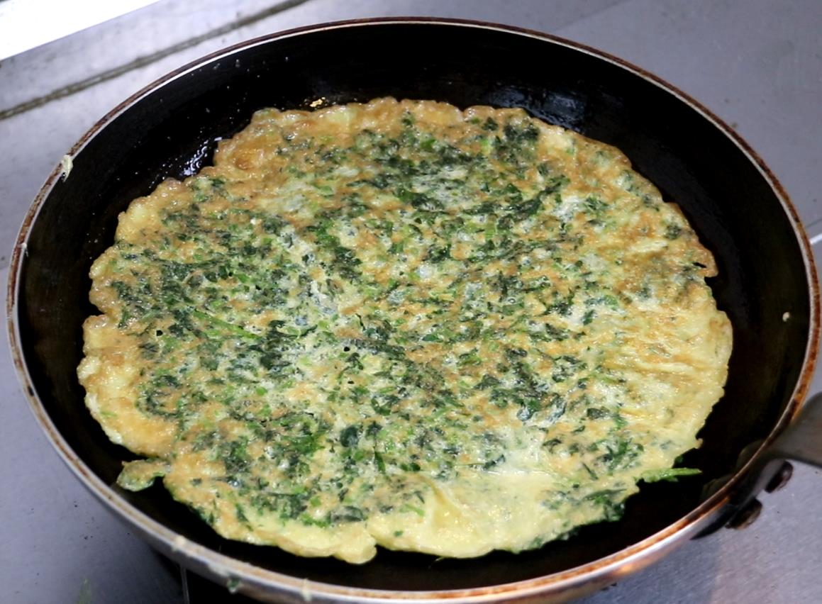 失眠睡不好，记住1种菜叶，促进安神，一觉睡到天亮