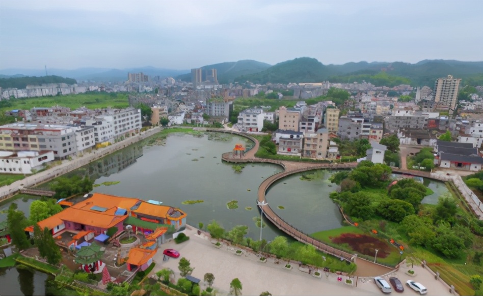 娼睍鑷┚浜斿崕,骞夸笢浜哄埌浜戝崡鐪熷疄鎰熷彈