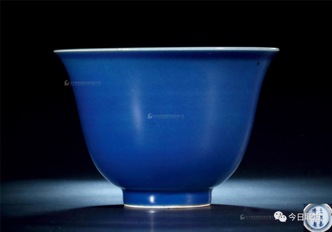 顶级官窑粉青釉,粉青釉镂空瓷器内部图片大全