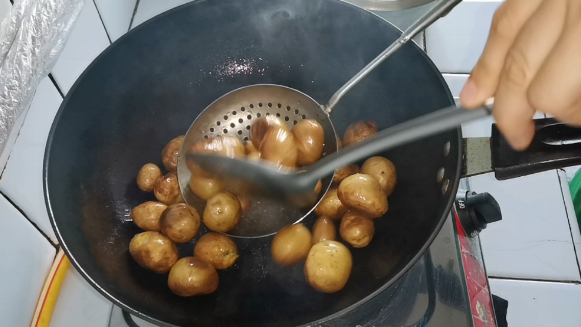 东北呼咸菜的食谱,老东北美食三餐必备的小咸菜
