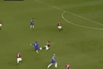 埃弗顿时代李铁球探报告：跑不死还头脑清晰的技术型中场