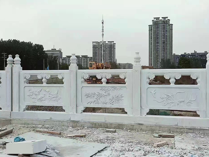 汉白玉石雕石材栏杆多少钱一米,海南汉白玉石材栏杆