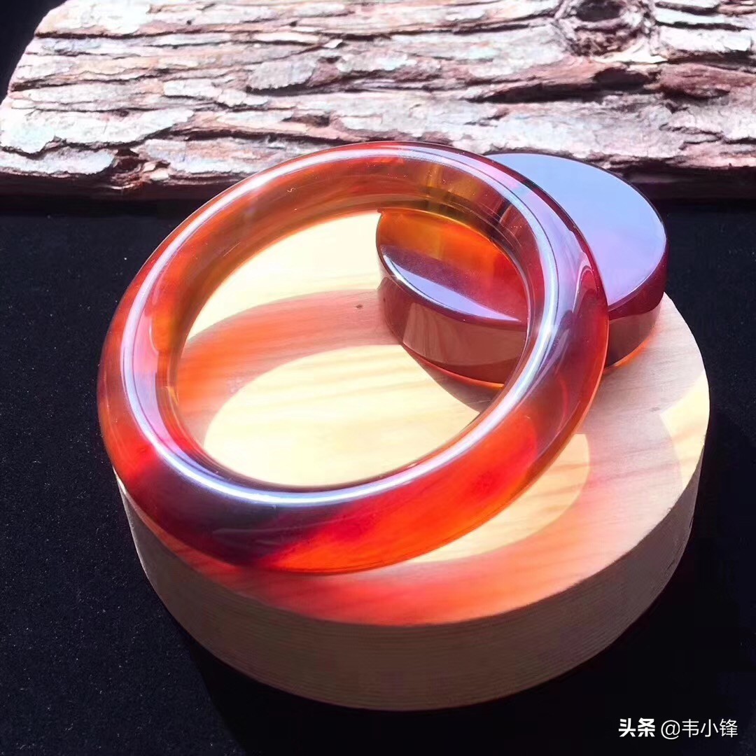 缅甸琥珀值得收藏吗,缅甸琥珀手镯哪种好