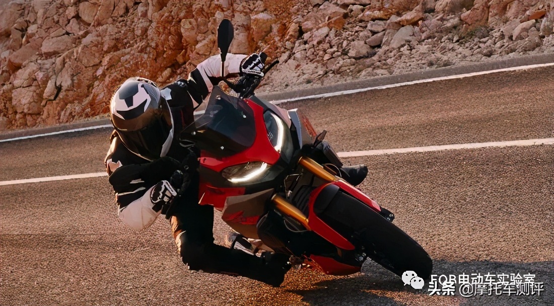宝马摩托车全新车型发布会,宝马电动摩托车跑车