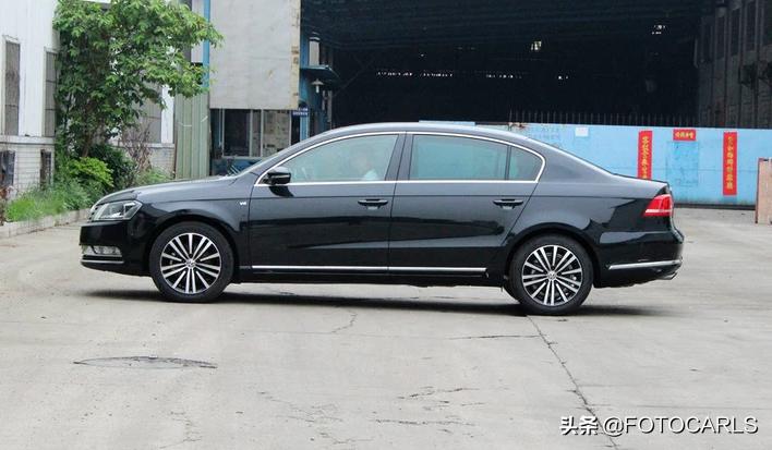 3.0lv6发动机迈腾,全新b级车迈腾3.0v6