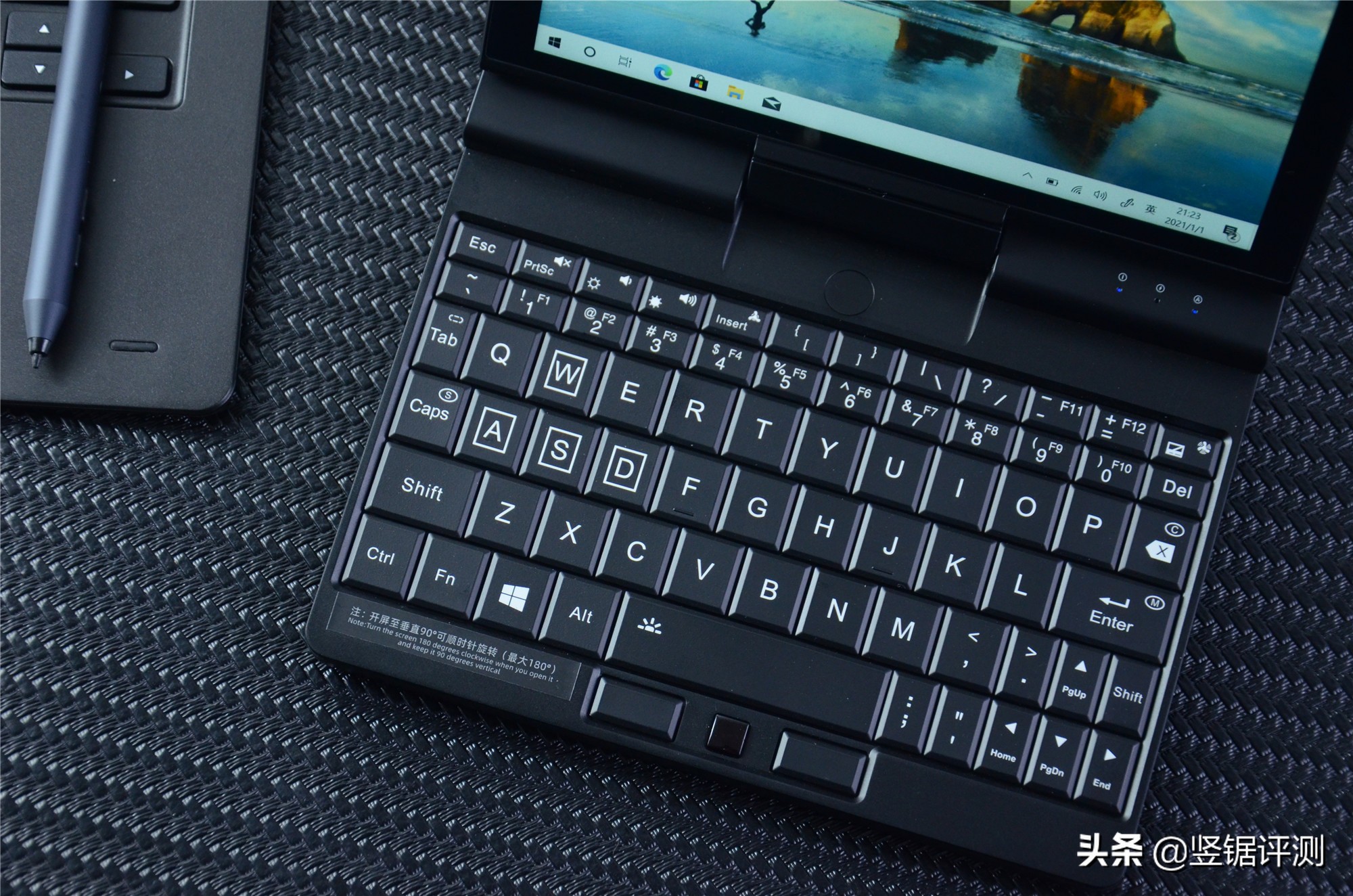 屏幕支持旋转！壹号本“工程师PC”迷你笔记本评测