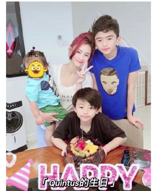 王宝强10岁儿子近照豪妈视频,王宝强儿子长相特征