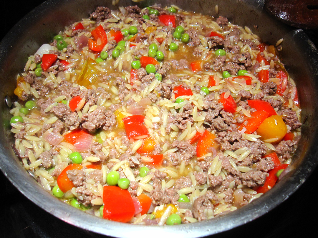 做意面时，面条过凉水就错了，多数人不懂，难怪炒面粘锅不顺滑