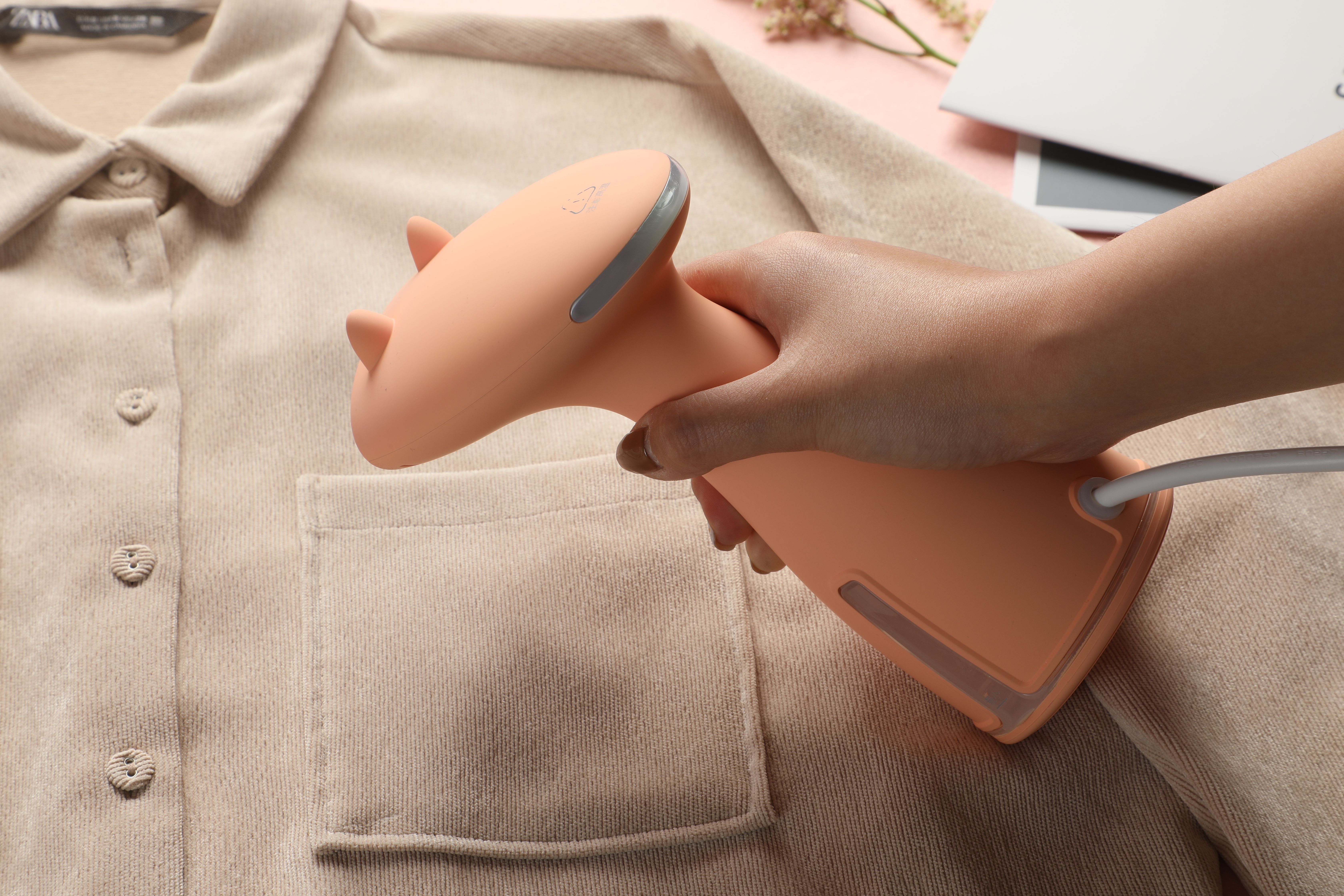 洗完牛仔裤泛白怎么回事,新的牛仔裤要怎么洗才不会皱