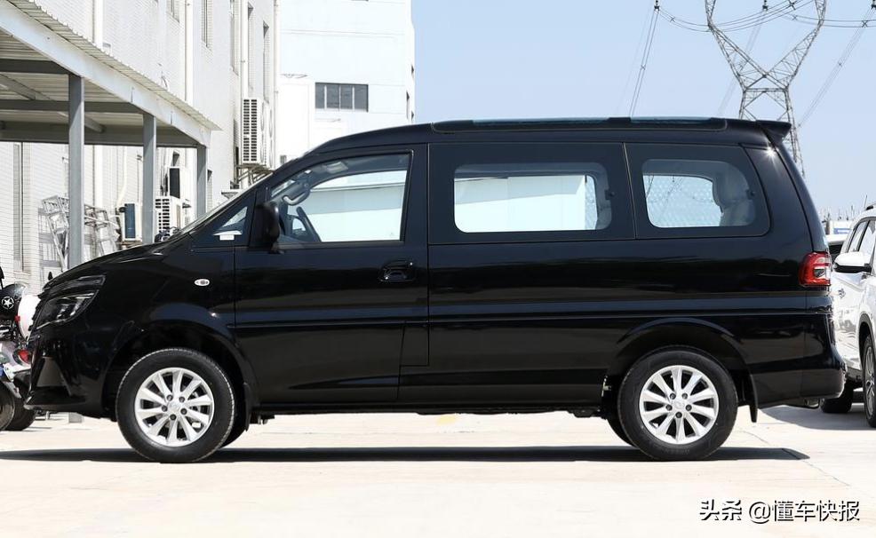 菱智m5和瑞风m5测评对比,江淮瑞风m3新款和东风风行菱智m5