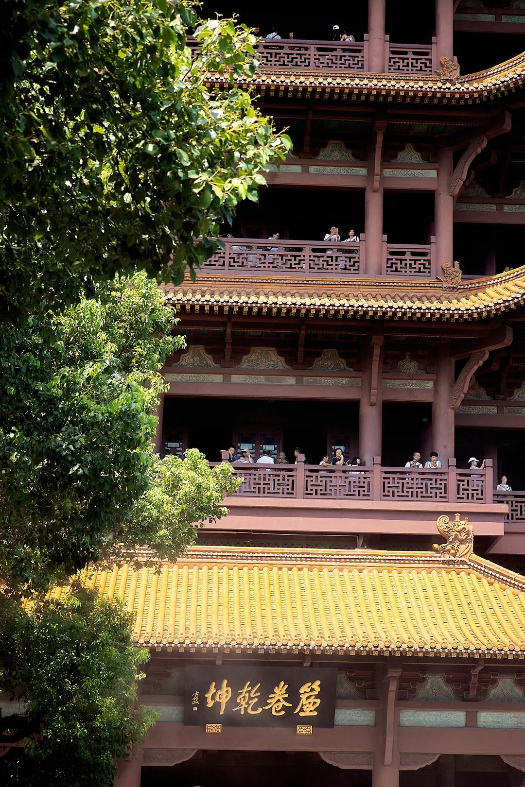 武汉人一般去不去黄鹤楼,武汉人为什么要去旅游呢