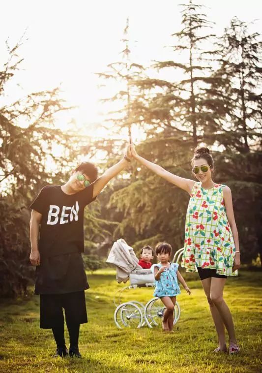 拍全家福应该用什么拍,影楼拍全家福怎么拍好看