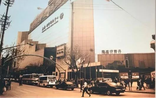 上海哪些商场倒闭了,上海倒闭的商场现状如何