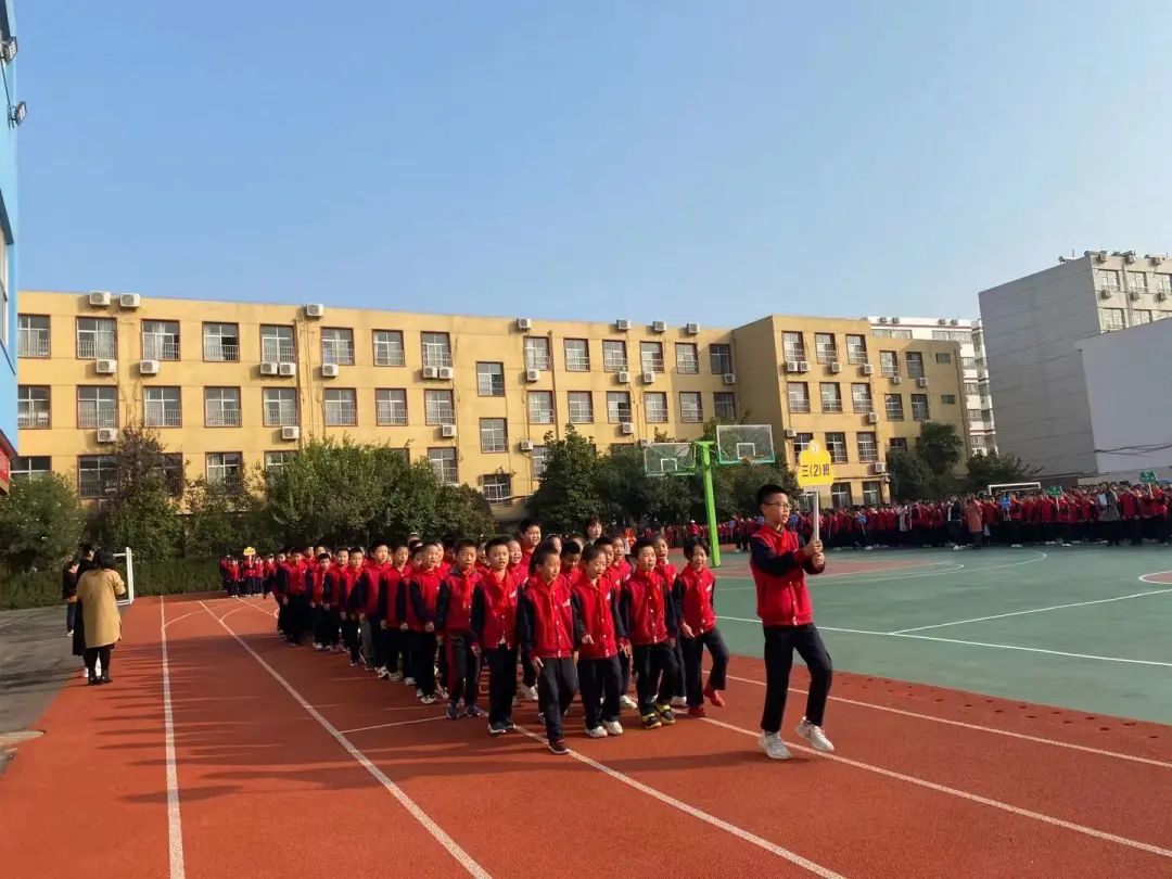 洛阳市实验小学运动会开幕式,洛阳洛龙区第三实验小学运动会