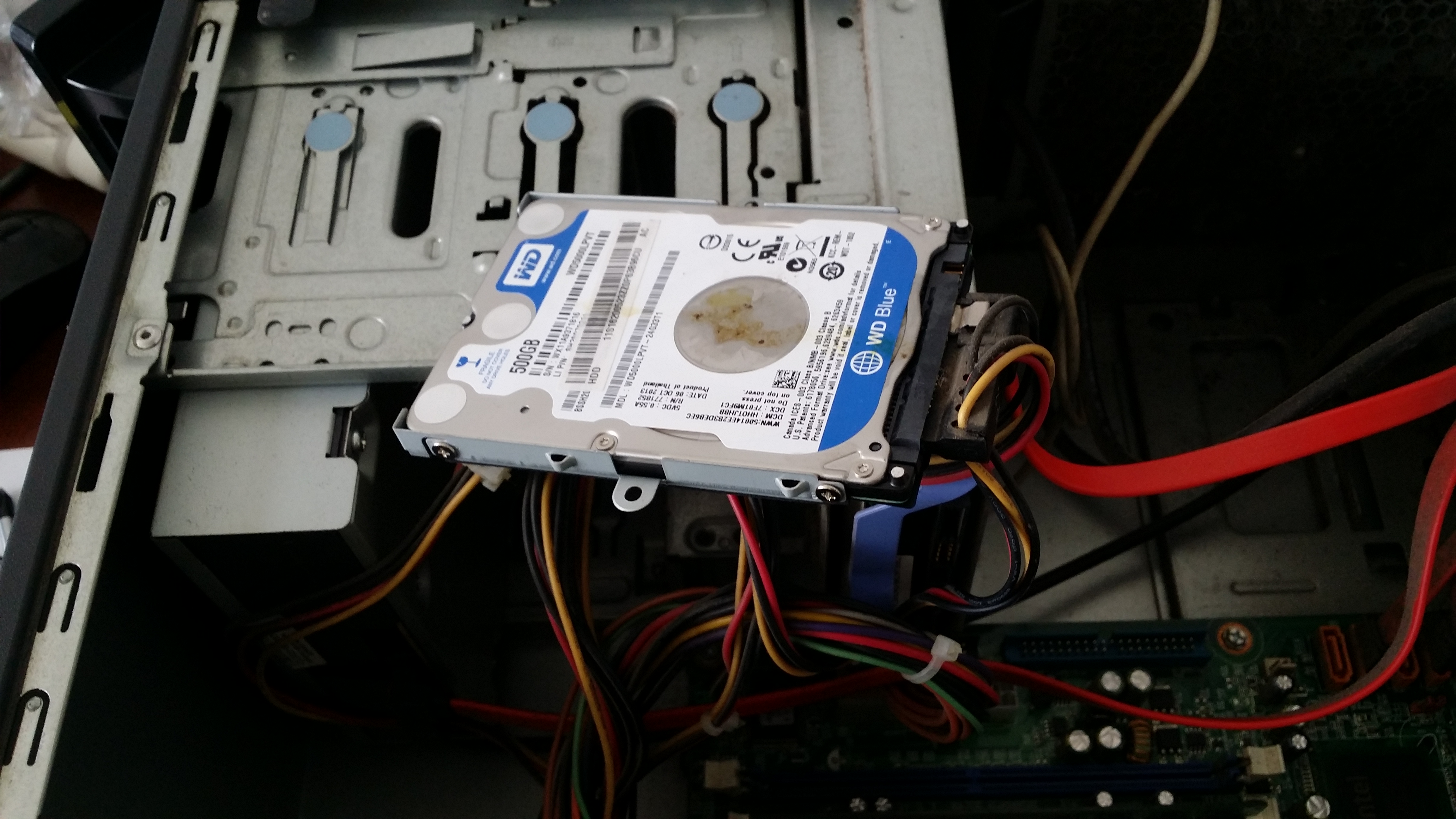 笔记本进水了数据可以恢复吗,进水笔记本维修