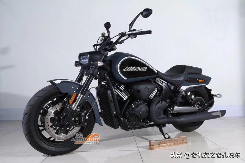 国产“哈雷肥霸”摩瑞MV900，以及国产1810cc美式太子车争相亮相