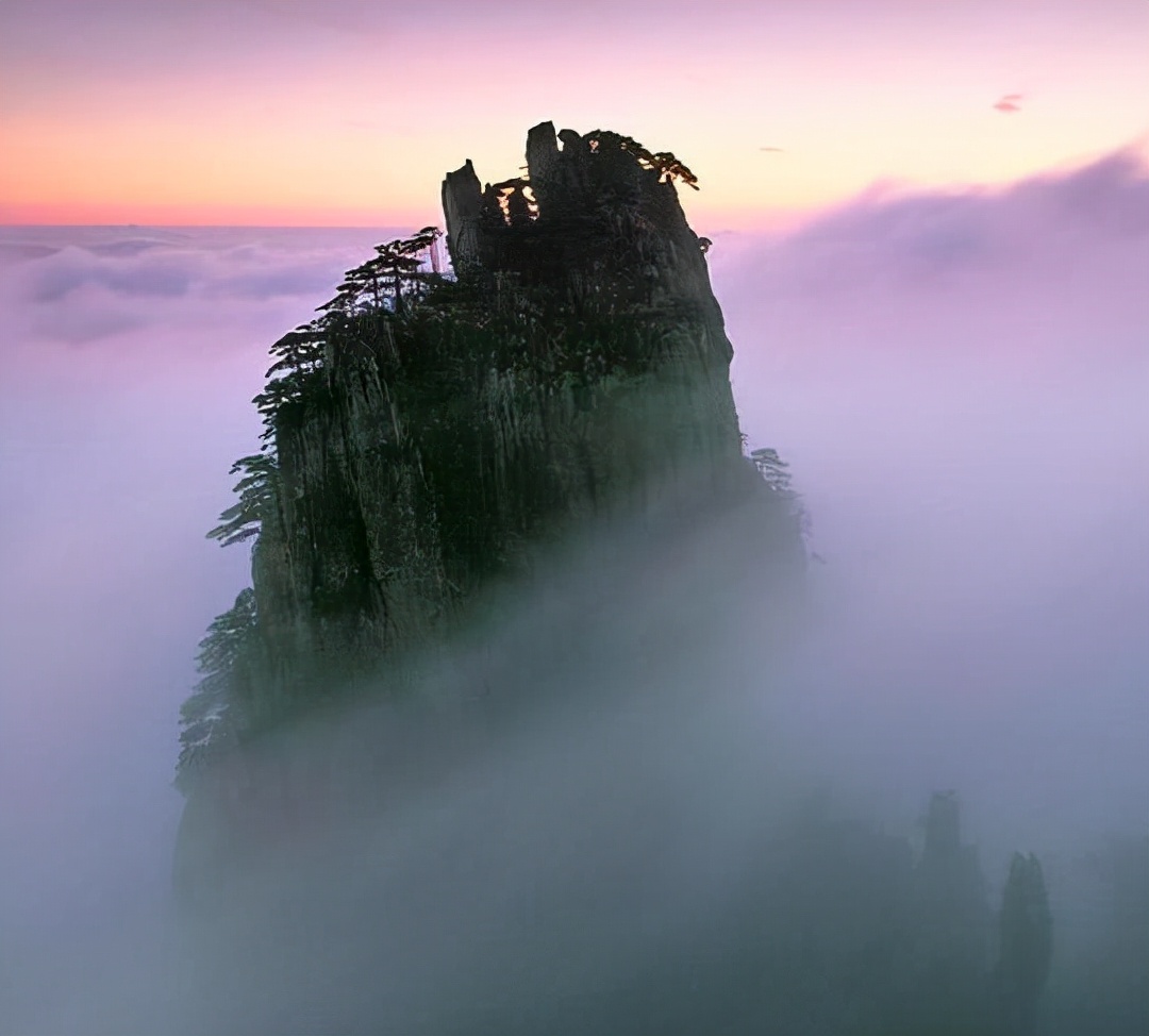 李白所写富有想象力的诗句,李白写过的想象力丰富的诗有哪些