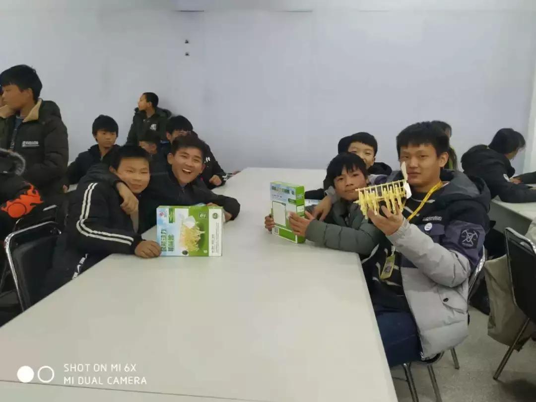 蘑菇云创客教育怎么样,创客教育蘑菇云叶琛